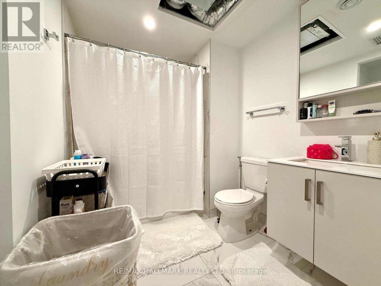 1216 - 88 Queen Street E, Toronto, Ontario  M5C 0B6 - Photo 8 - C12732050