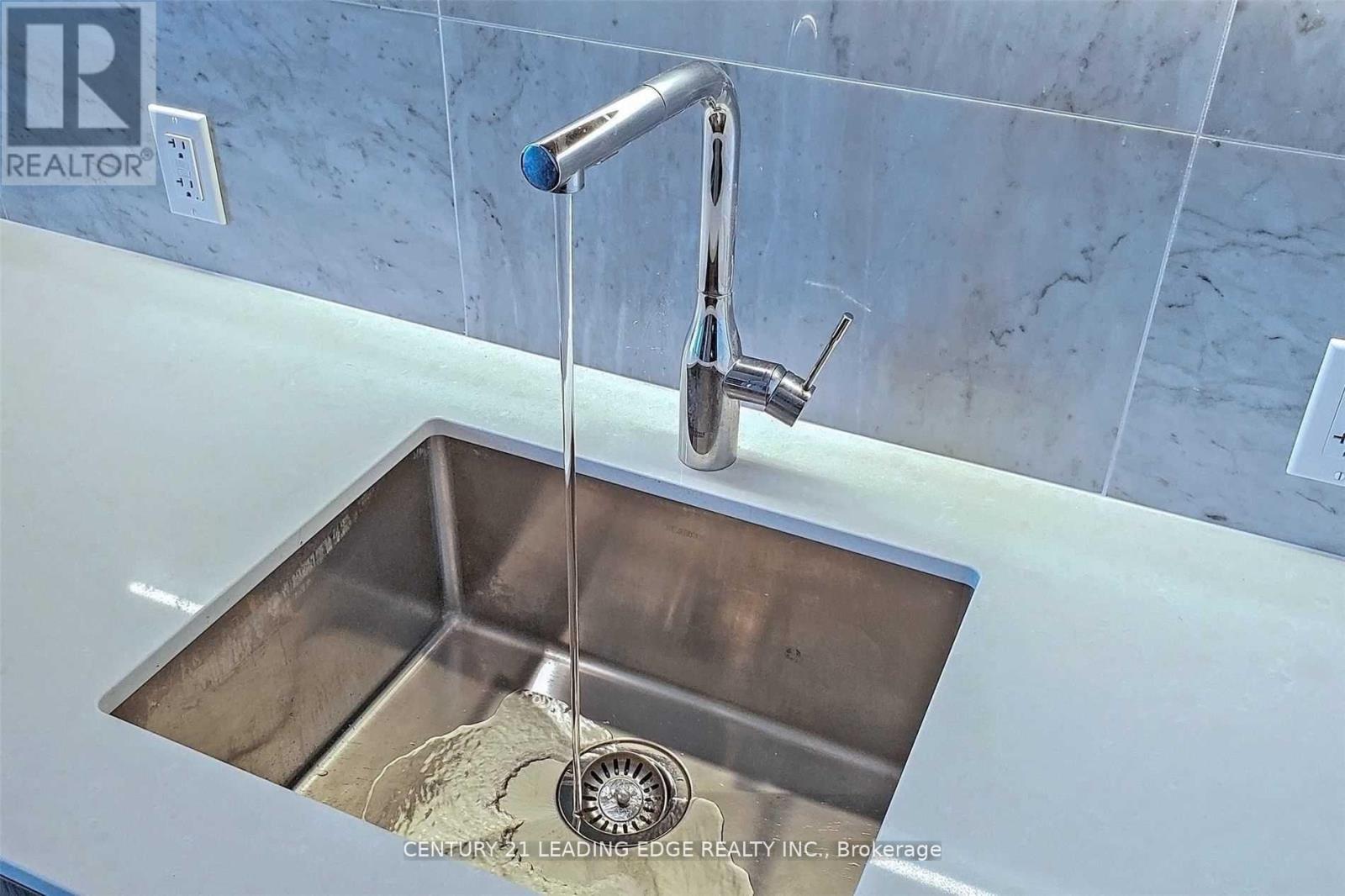 2607 - 17 Bathurst Street, Toronto, Ontario  M5V 0N1 - Photo 11 - C12732062