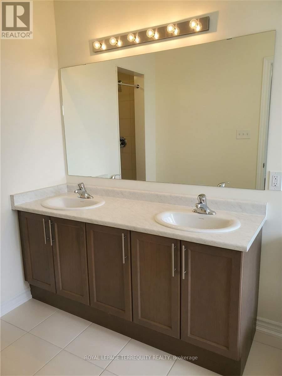 1095 Skyridge Boulevard, Pickering, Ontario  L1X 0M8 - Photo 18 - E12731752