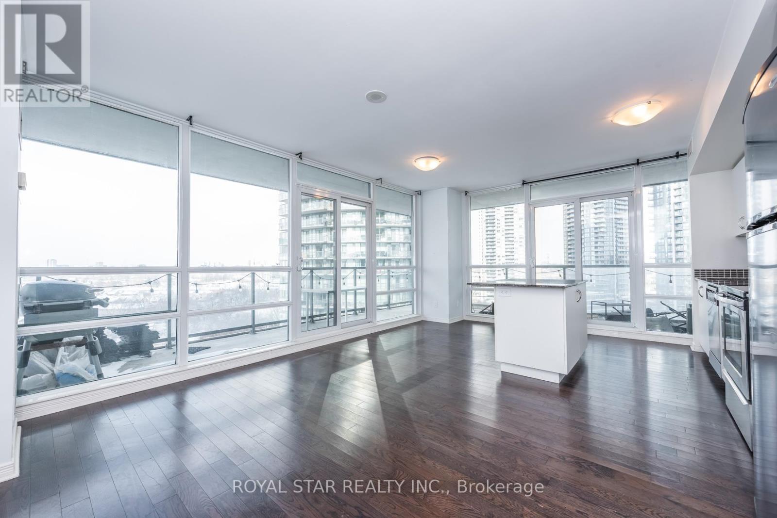 1404 - 2240 Lakeshore Boulevard, Toronto, Ontario  M8V 0A9 - Photo 32 - W12583002