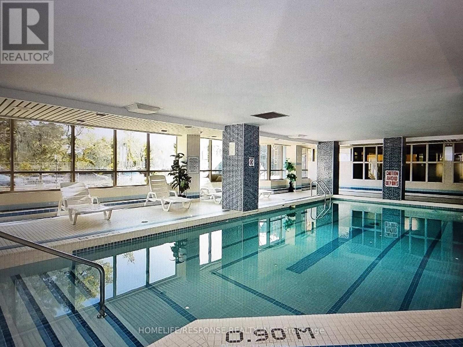 2401 - 400 Webb Drive, Mississauga, Ontario  L5B 3Z7 - Photo 14 - W12718194