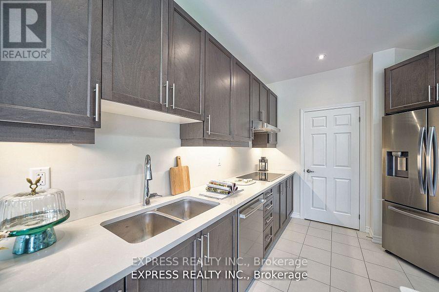 6 Morley Crescent, Whitby, Ontario  L1R 0P1 - Photo 13 - E12732060