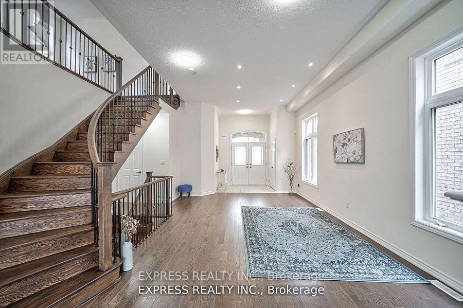 6 Morley Crescent, Whitby, Ontario  L1R 0P1 - Photo 5 - E12732060