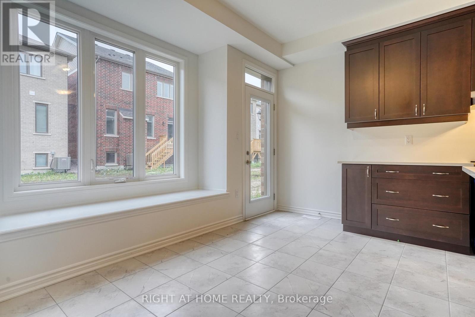 3092 Paperbirch Trail, Pickering, Ontario  L1X 0N9 - Photo 18 - E12732088