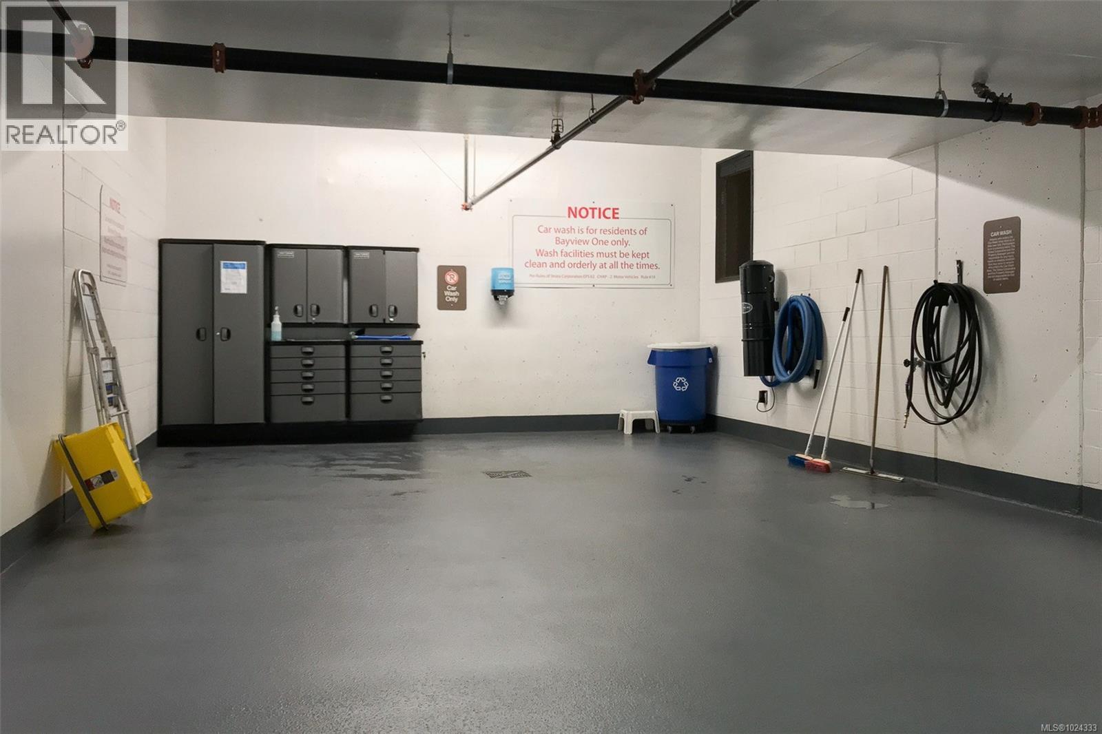 208 100 Saghalie Rd, Victoria, British Columbia V9A 0A1 - Photo 43 - 1024333