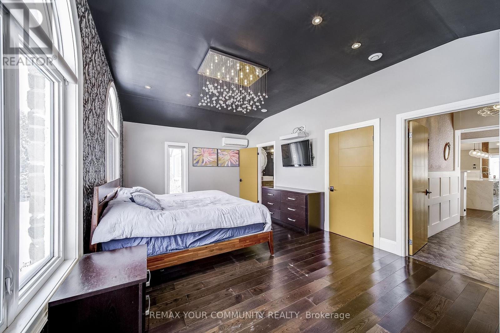 3433 Mount Albert Road, East Gwillimbury, Ontario  L0G 1V0 - Photo 15 - N12732052