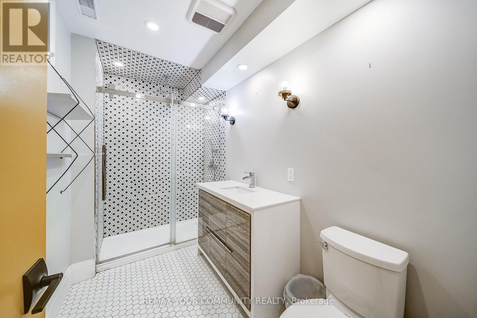 3433 Mount Albert Road, East Gwillimbury, Ontario  L0G 1V0 - Photo 31 - N12732052