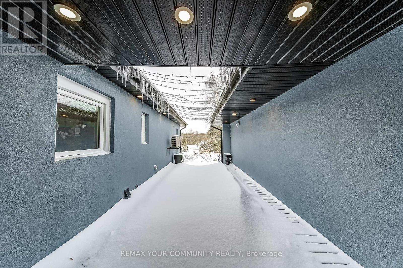 3433 Mount Albert Road, East Gwillimbury, Ontario  L0G 1V0 - Photo 35 - N12732052