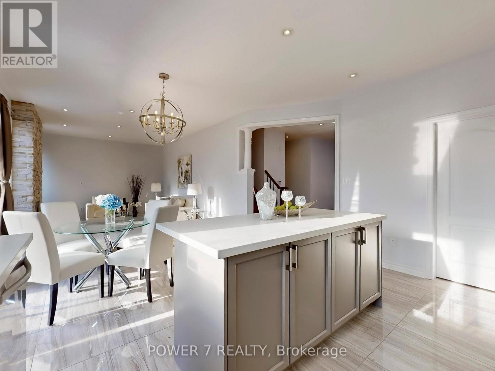 3 Demoray Court, Markham, Ontario  L6E 2E8 - Photo 16 - N12732068