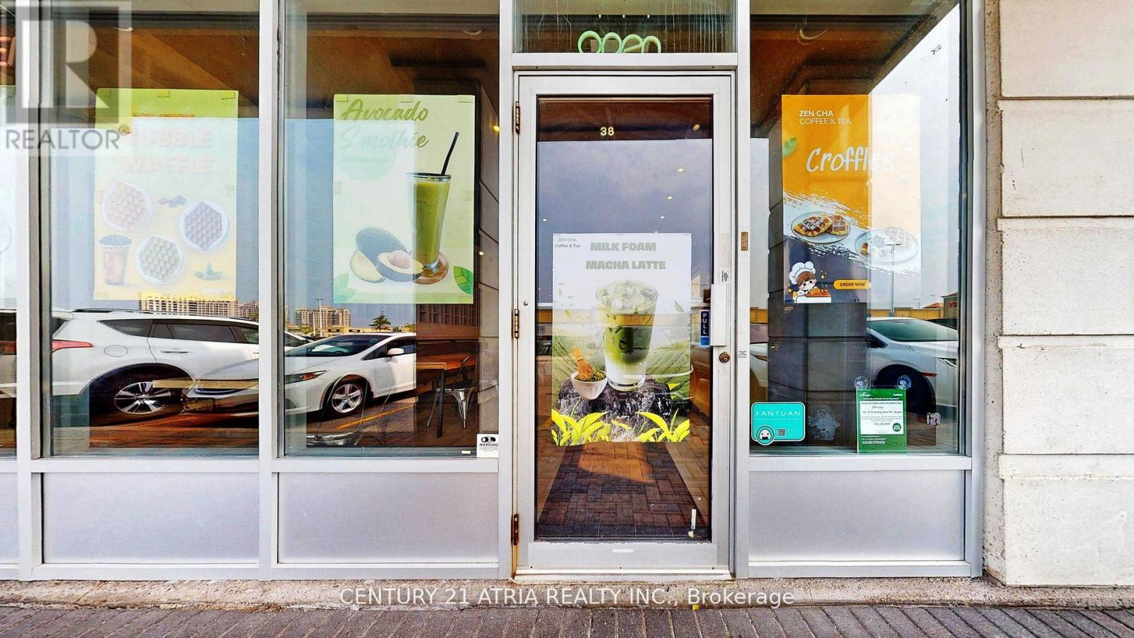 38 - 3175 Rutherford Road, Vaughan, Ontario  L4K 5Y6 - Photo 3 - N12732122