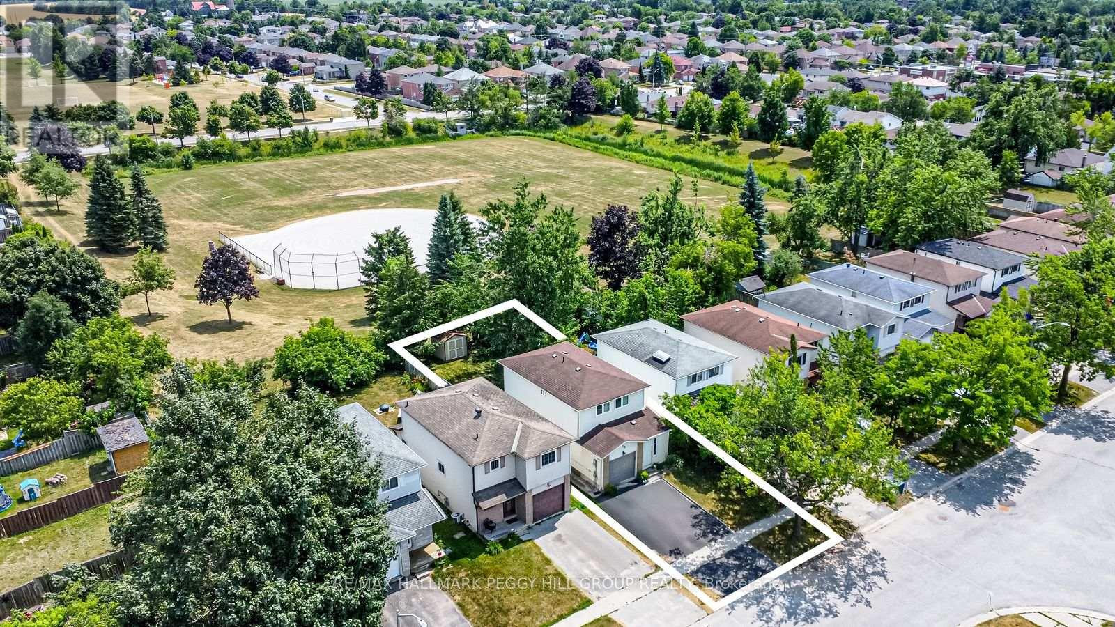 72 Maitland Drive, Barrie (Grove East), Ontario  L4M 5V4 - Photo 13 - S12732132