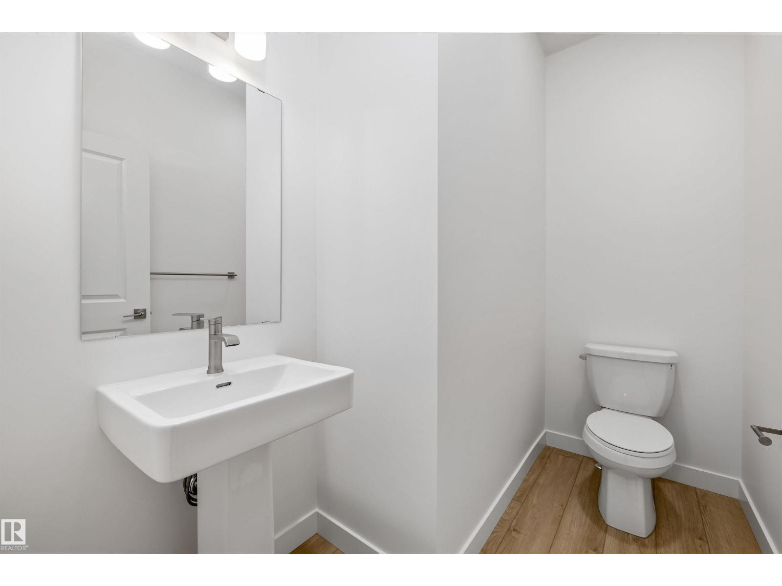 915 19 Av Nw, Edmonton, Alberta  T6T 2X4 - Photo 5 - E4470880