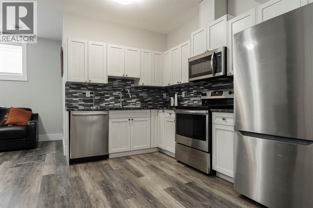 216 Comeau Crescent, Fort Mcmurray, Alberta  T9K 2X6 - Photo 35 - A2271595