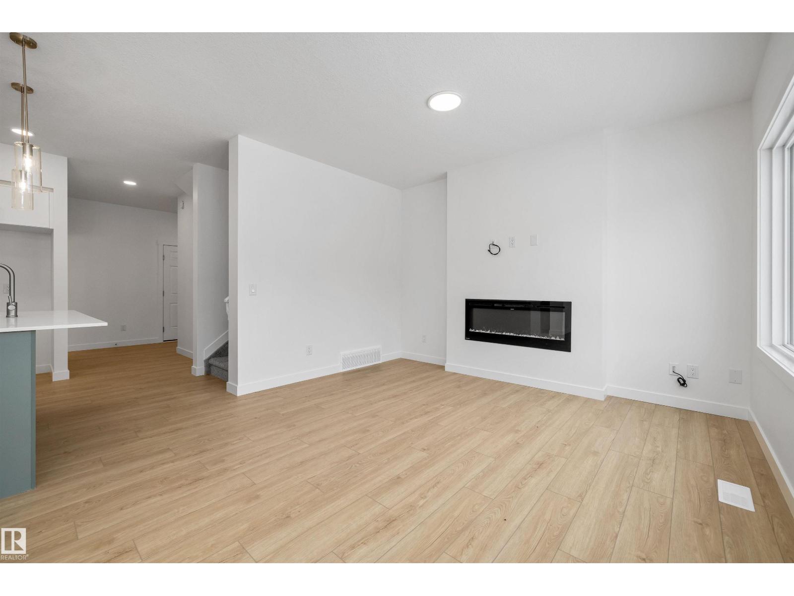 915 19 Av Nw, Edmonton, Alberta  T6T 2X4 - Photo 17 - E4470880