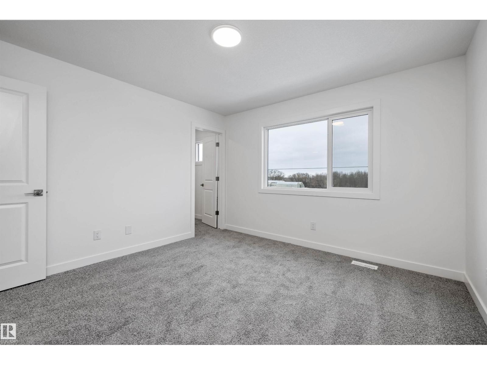 915 19 Av Nw, Edmonton, Alberta  T6T 2X4 - Photo 39 - E4470880