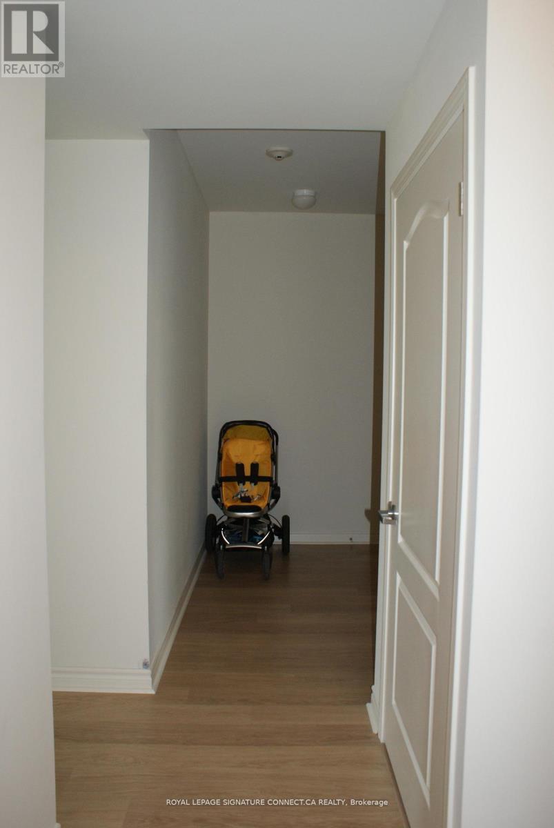 207 - 3865 Lake Shore Boulevard W, Toronto, Ontario  M8W 1R4 - Photo 9 - W12732096