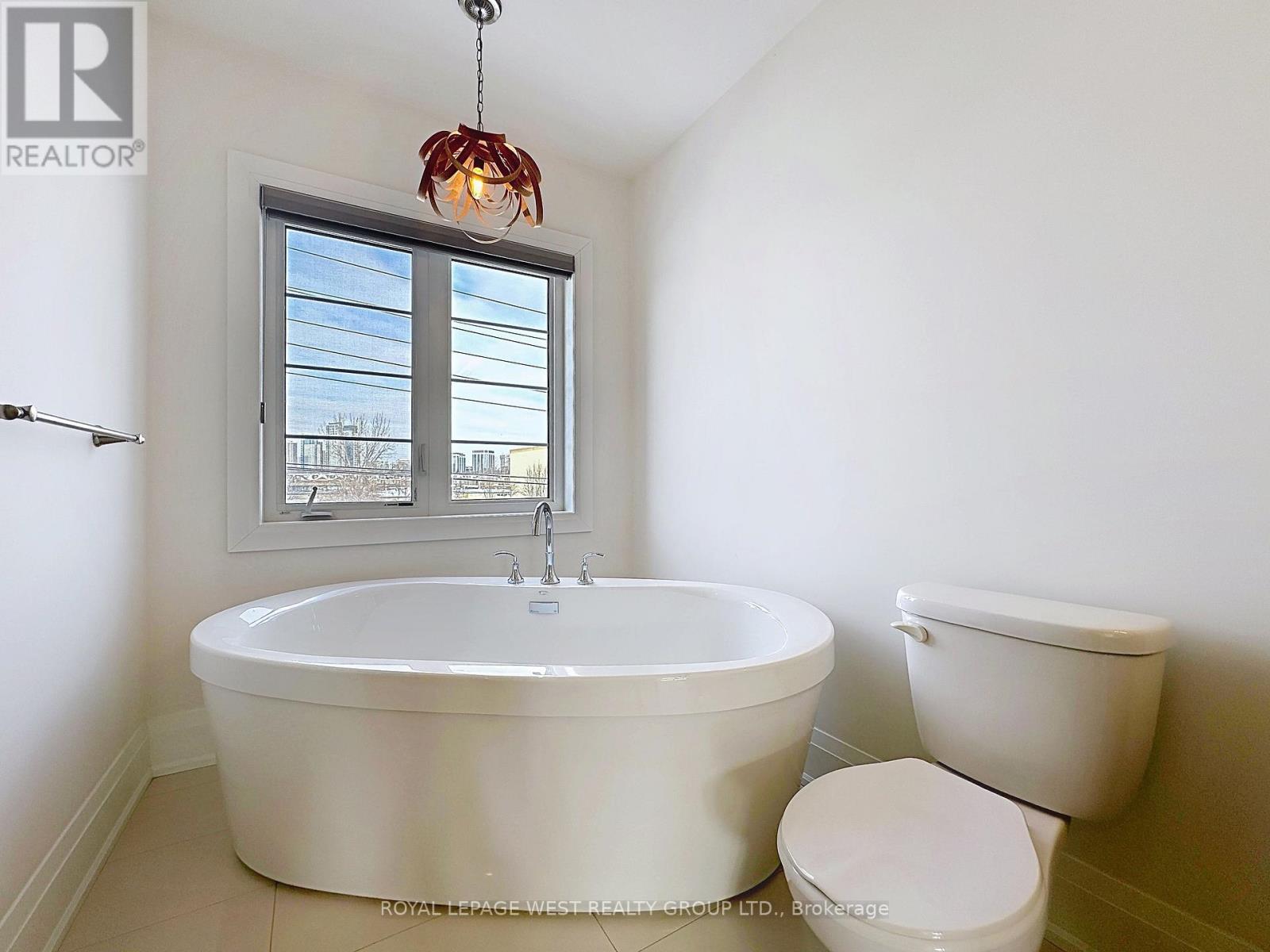 159 Norseman Street, Toronto, Ontario  M8Z 0E6 - Photo 26 - W12732130