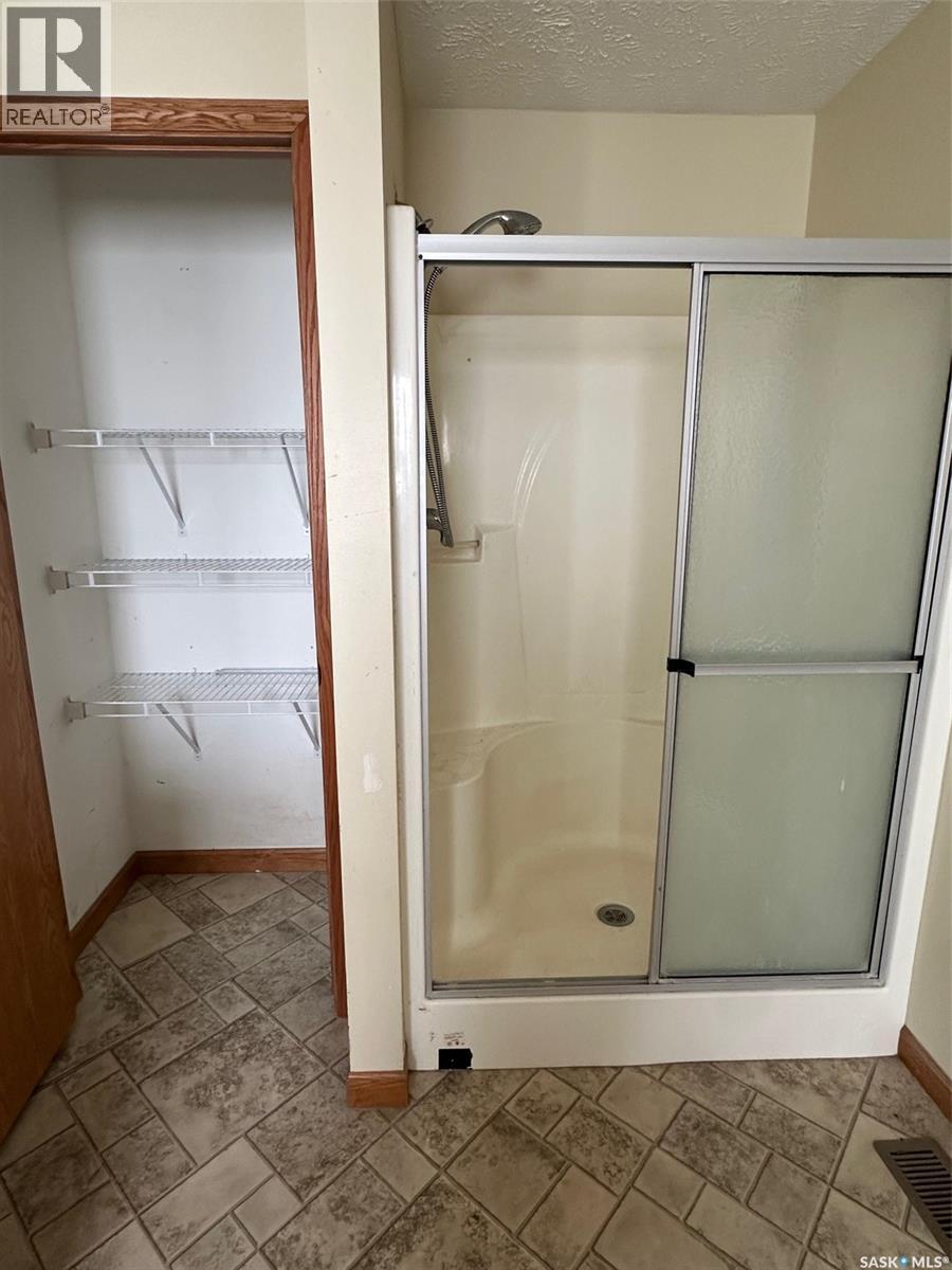 267 Hanson Avenue, Macoun, Saskatchewan  S0C 1P0 - Photo 16 - SK027465