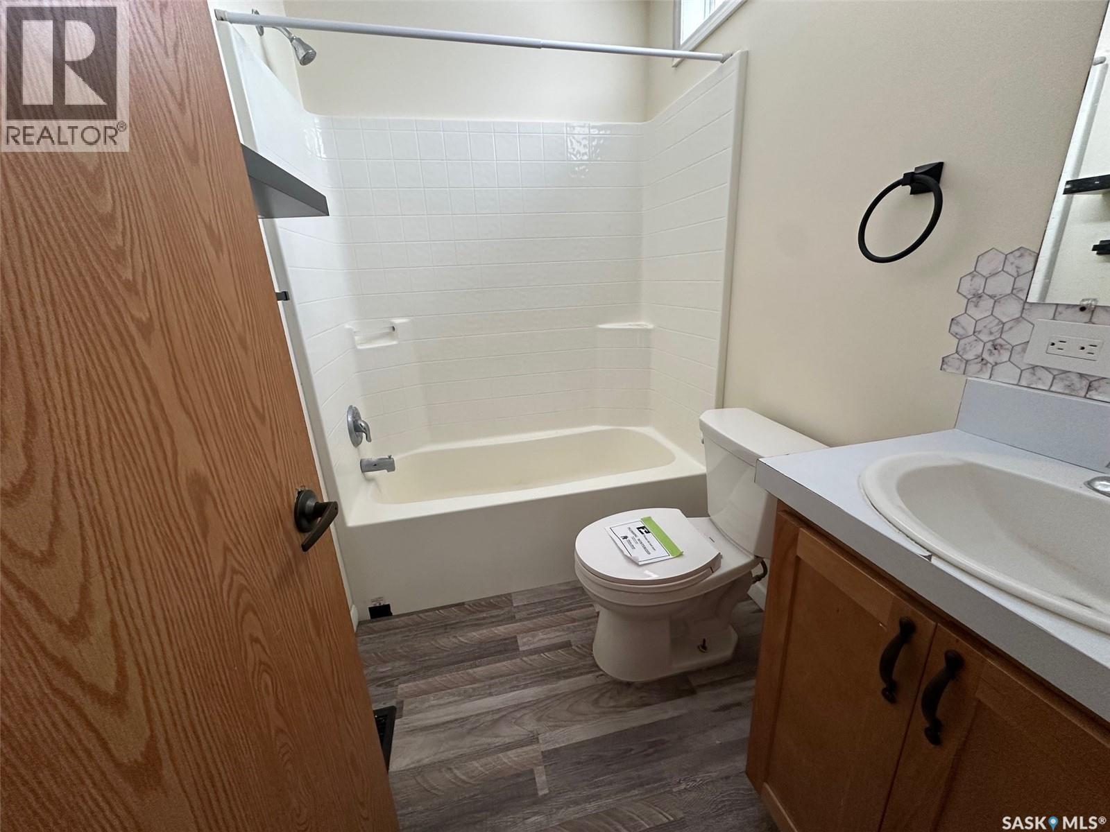 267 Hanson Avenue, Macoun, Saskatchewan  S0C 1P0 - Photo 22 - SK027465