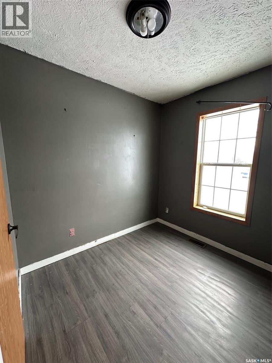 267 Hanson Avenue, Macoun, Saskatchewan  S0C 1P0 - Photo 24 - SK027465