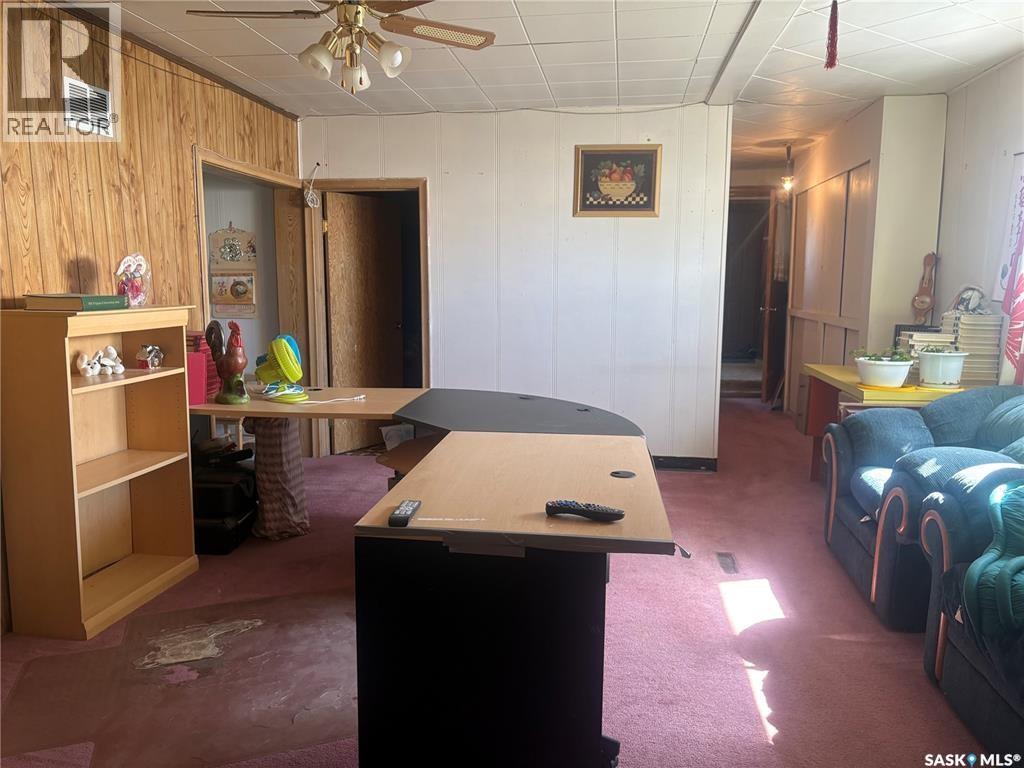 210 Main Street, Rosetown, Saskatchewan  S0L 2V0 - Photo 16 - SK027464