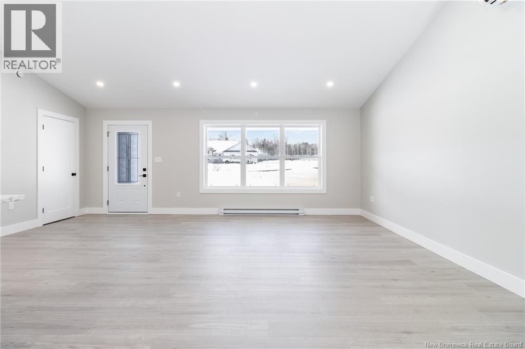 90 Shields Street, Douglas, New Brunswick  E3G 0J8 - Photo 4 - NB132114