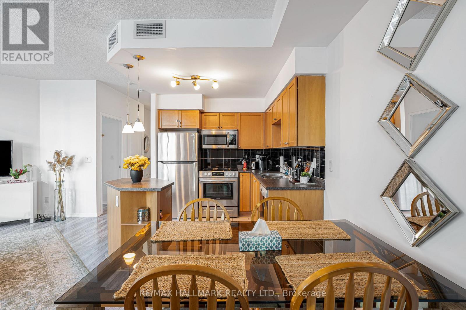 1603 - 18 Yonge Street, Toronto, Ontario  M5E 1Z8 - Photo 12 - C12729566