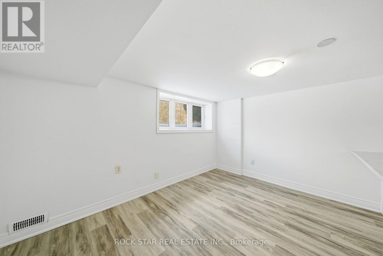 11 Nickerson Avenue, St. Catharines, Ontario  L2N 3L9 - Photo 27 - X12732054