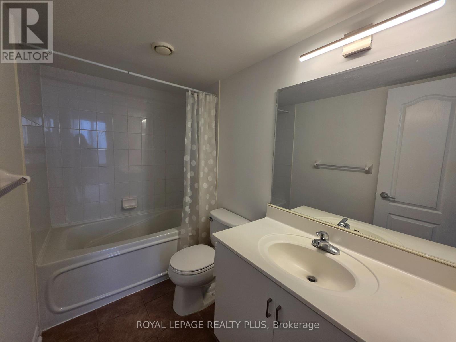 2311 - 4080 Living Arts Drive, Mississauga, Ontario  L5B 4N3 - Photo 14 - W12635920