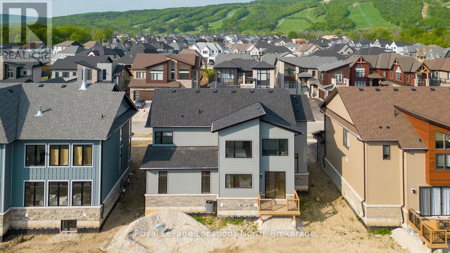 106 Stoneleigh Drive, Blue Mountains, Ontario L9Y 5J6 - Photo 45 - X12732356