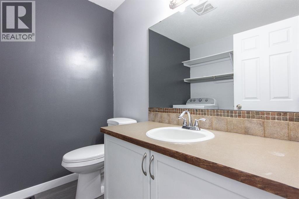 347 Addington Drive, Red Deer, Alberta  T4R 3H7 - Photo 10 - A2265967