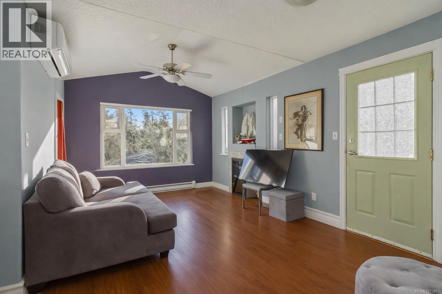 2562 Wentwich Rd, Langford, British Columbia  V9B 3N4 - Photo 3 - 1023461