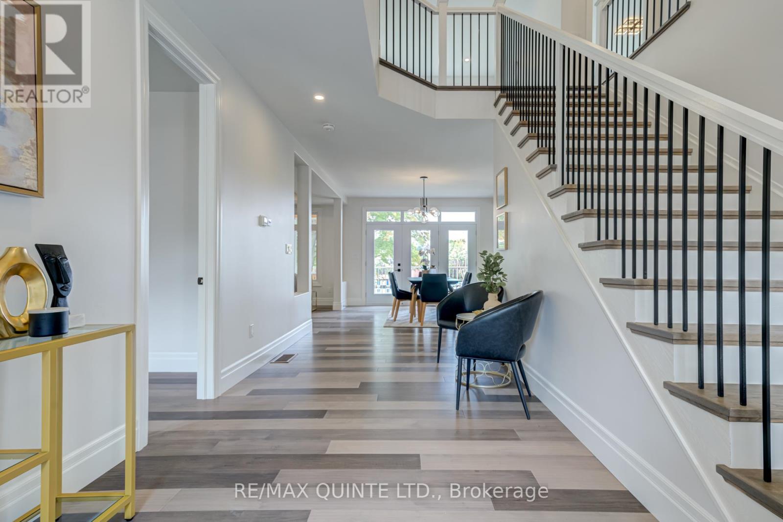 115 Villeneuve Drive, Prince Edward County (Picton Ward), Ontario  K0K 2T0 - Photo 10 - X12732326