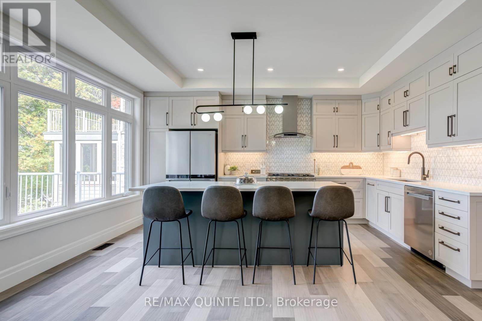 115 Villeneuve Drive, Prince Edward County (Picton Ward), Ontario  K0K 2T0 - Photo 19 - X12732326