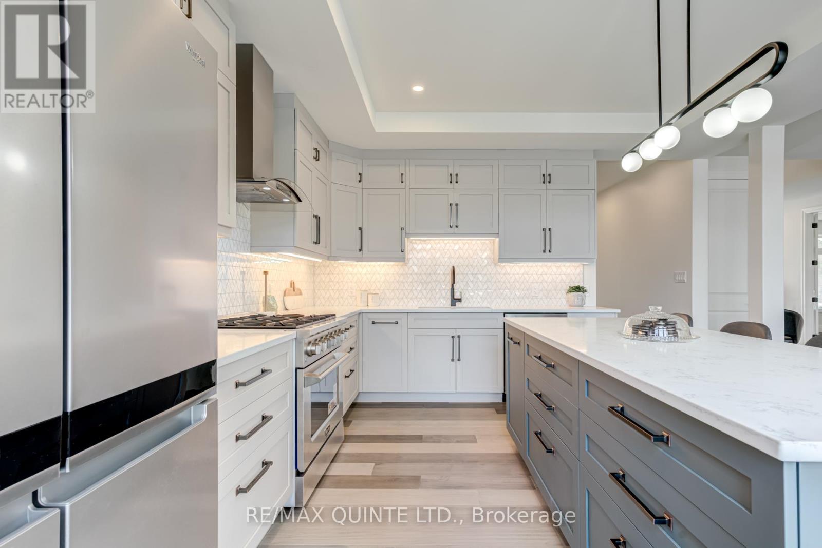 115 Villeneuve Drive, Prince Edward County (Picton Ward), Ontario  K0K 2T0 - Photo 22 - X12732326