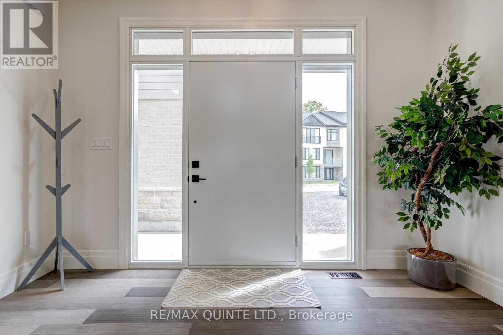 115 Villeneuve Drive, Prince Edward County (Picton Ward), Ontario  K0K 2T0 - Photo 9 - X12732326