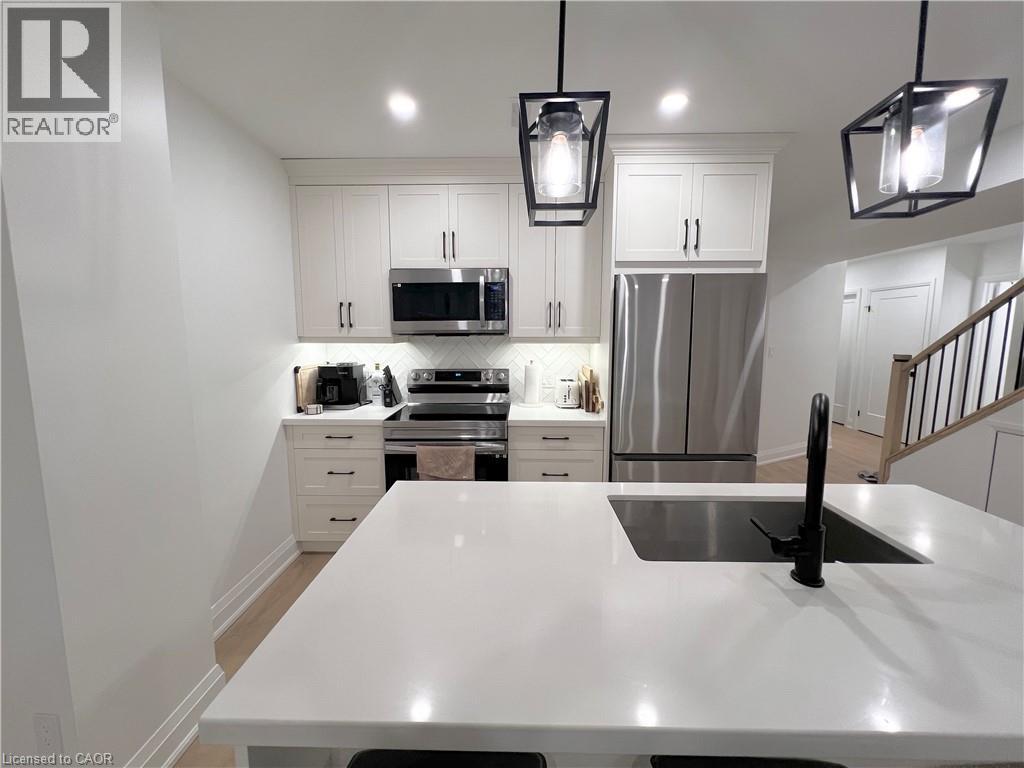 31 Colin Crescent, Hamilton, Ontario  L9A 0A1 - Photo 7 - 40800707