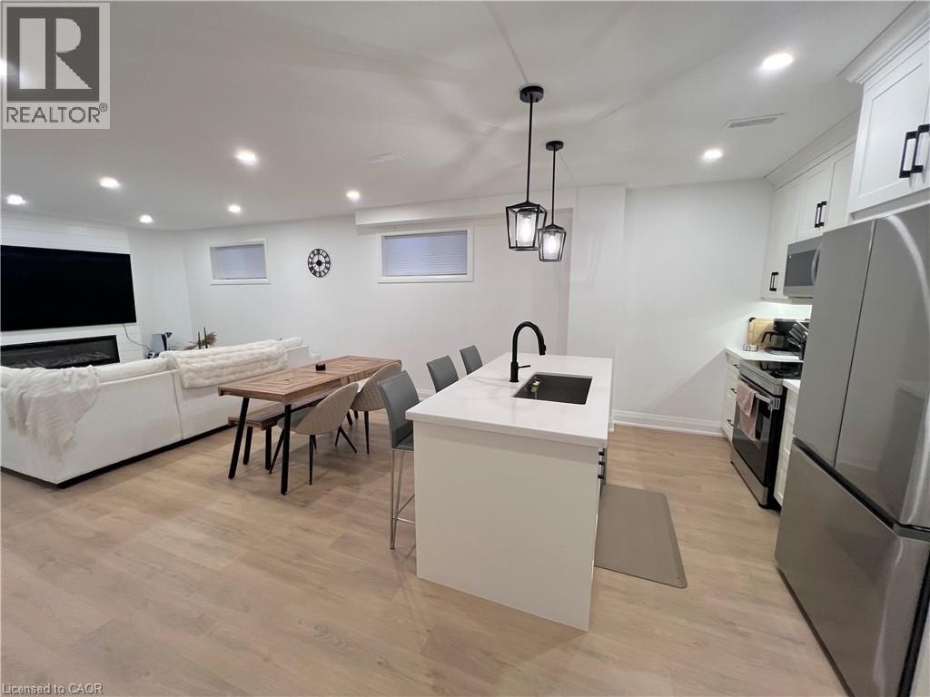 31 Colin Crescent, Hamilton, Ontario  L9A 0A1 - Photo 10 - 40800707