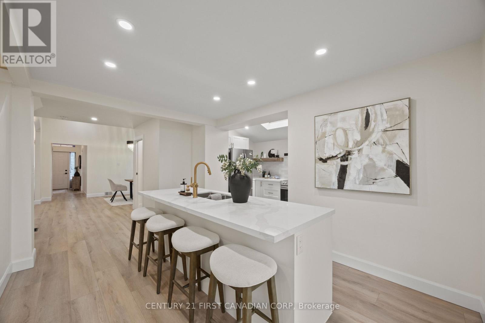 14 Euclid Avenue, London South, Ontario  N6C 1C1 - Photo 16 - X12732240