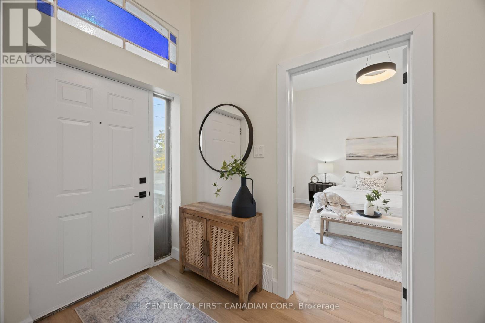 14 Euclid Avenue, London South, Ontario  N6C 1C1 - Photo 8 - X12732240