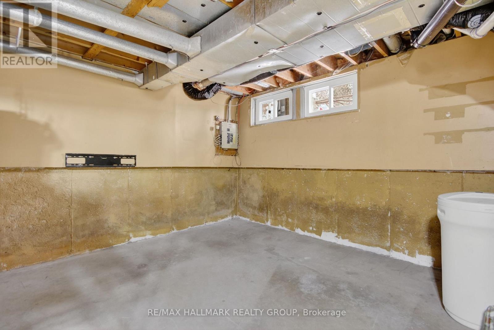 7 - 86 Esterlawn Private, Ottawa, Ontario  K2A 4C1 - Photo 39 - X12732180