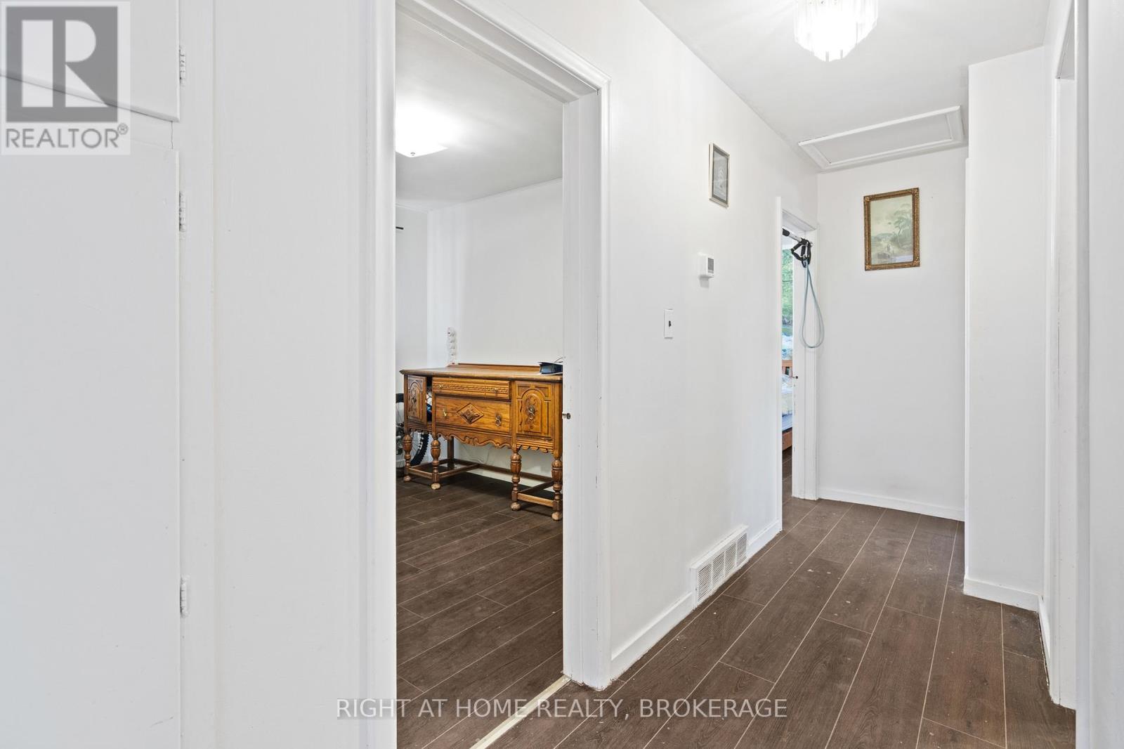 105 Glenwood Parkway, Welland, Ontario  L3B 5M7 - Photo 10 - X12732178