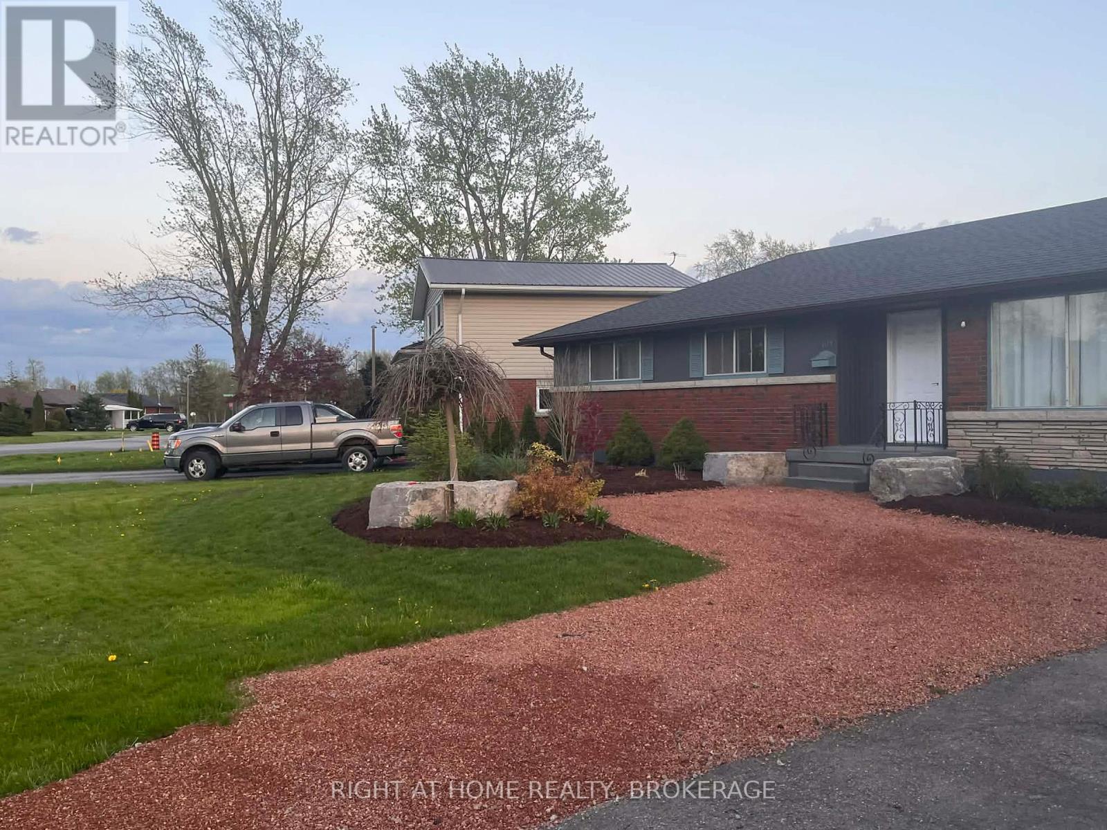 105 Glenwood Parkway, Welland, Ontario  L3B 5M7 - Photo 27 - X12732178