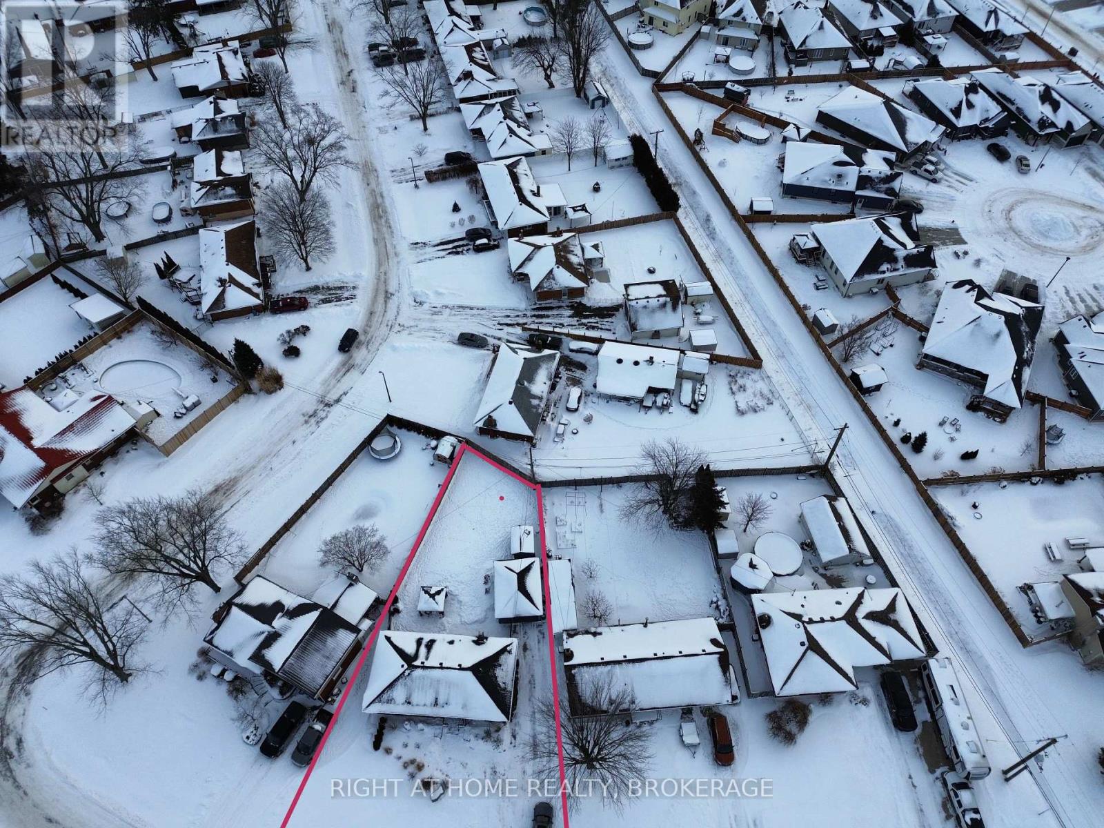 105 Glenwood Parkway, Welland, Ontario  L3B 5M7 - Photo 34 - X12732178