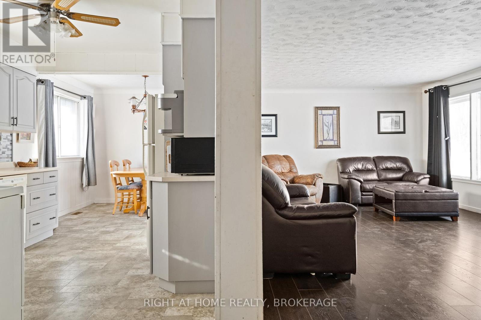 105 Glenwood Parkway, Welland, Ontario  L3B 5M7 - Photo 9 - X12732178