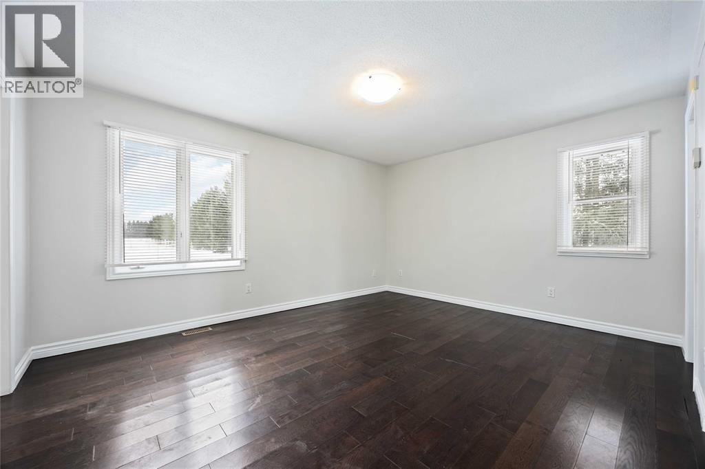 5386 Mandaumin Road, Plympton-Wyoming, Ontario  N7T 7H3 - Photo 17 - 26001403