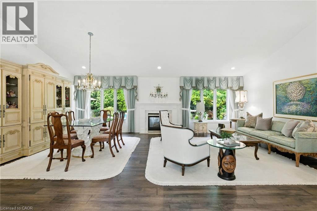 1104 Crofton Way, Burlington, Ontario  L7P 4W8 - Photo 8 - 40796140