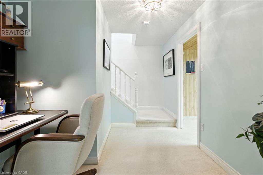 1104 Crofton Way, Burlington, Ontario  L7P 4W8 - Photo 29 - 40796140