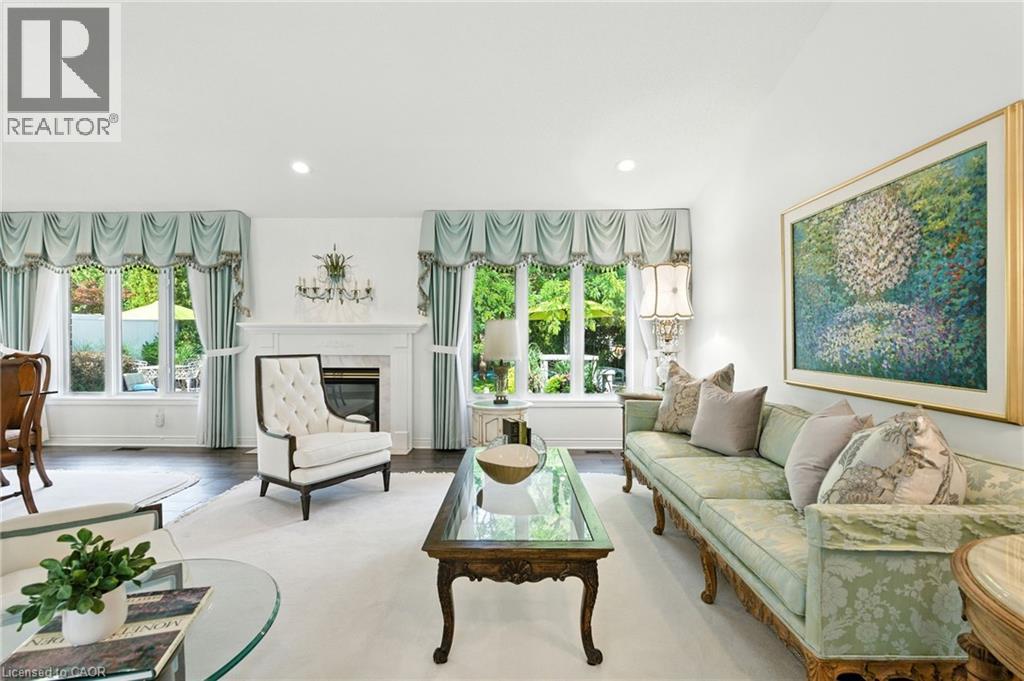 1104 Crofton Way, Burlington, Ontario  L7P 4W8 - Photo 10 - 40796140