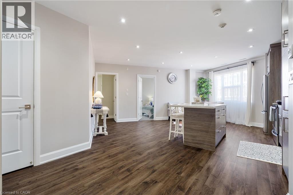 2 King Street W Unit# 208, Dundas, Ontario  L9H 6Z1 - Photo 2 - 40797827